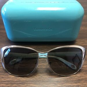 Return to Tiffany & Co cat eye sunglasses